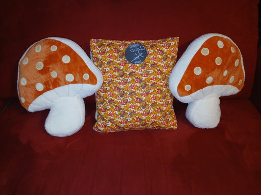 *Bonus* A Fungi to Cuddle Planket